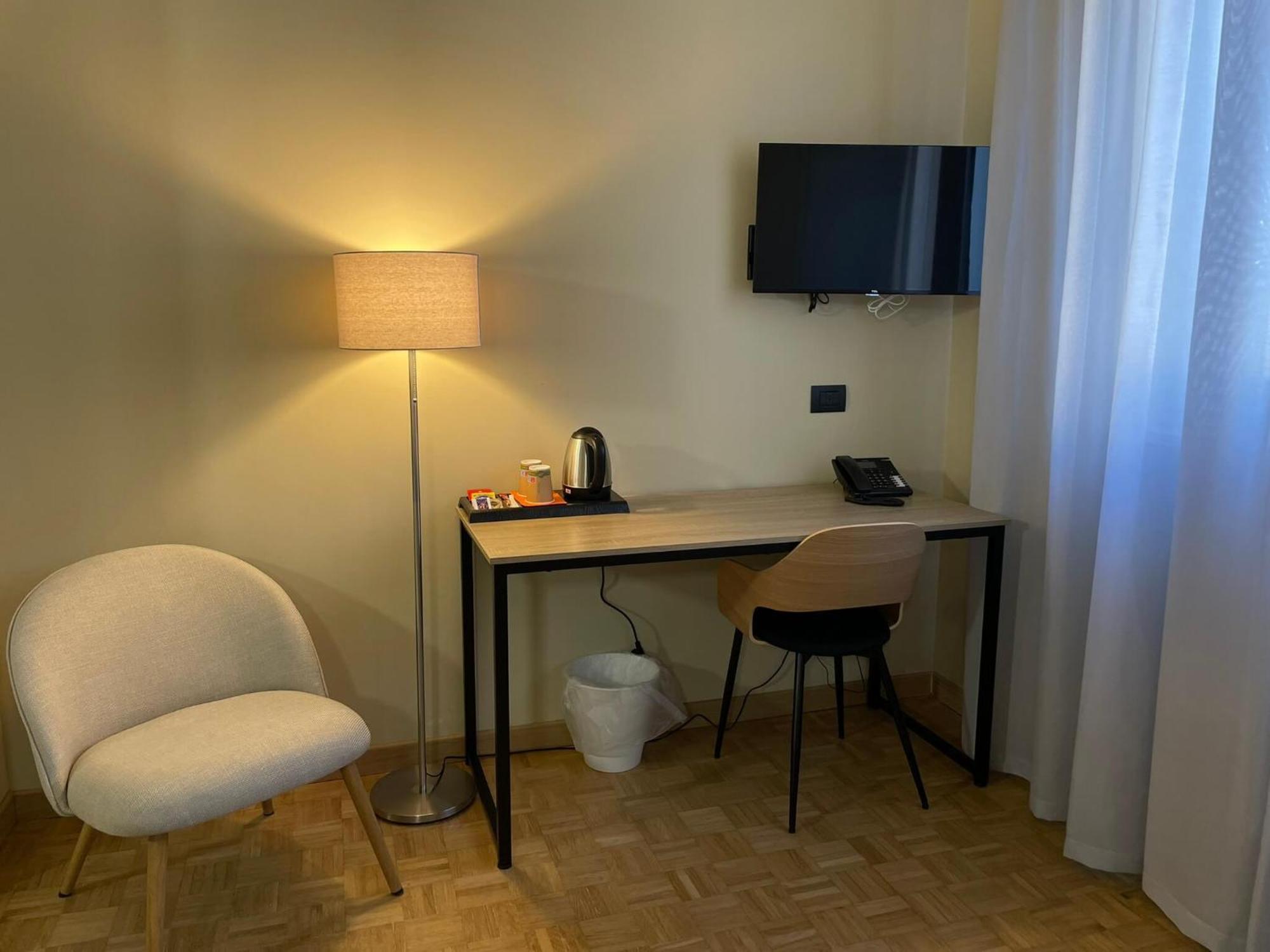 La Galleria Lodge Parma Exteriör bild
